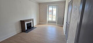  Appartement à louer 4 pièces 97 m²