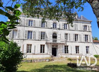  Maison à vendre 15 + pièces 427 m²