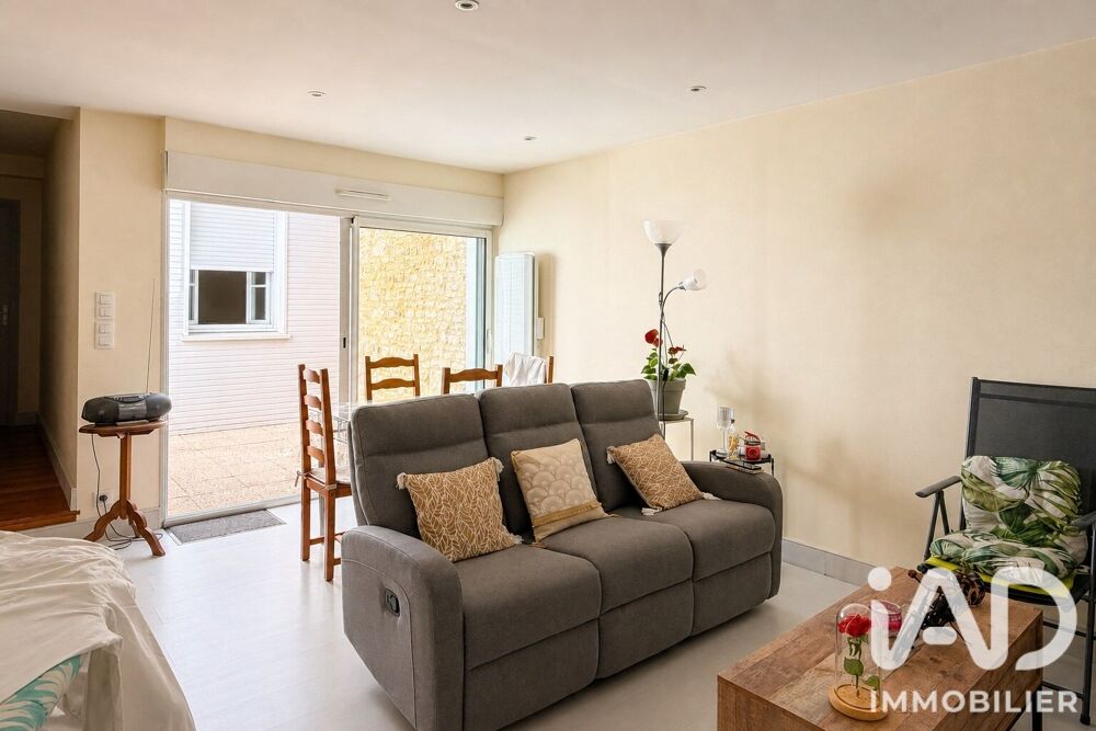 Vente Immeuble Vente Immeuble 461 m&sup2; Ruffec
