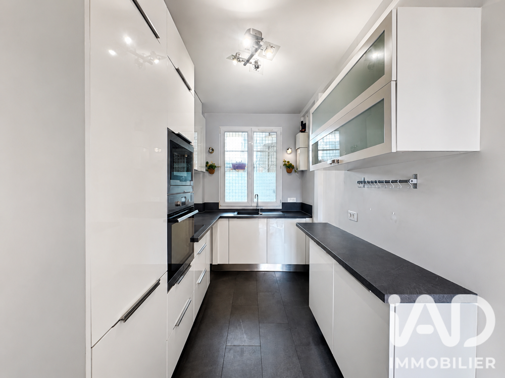 à vendre  Appartement Issy-les-Moulineaux (92130)