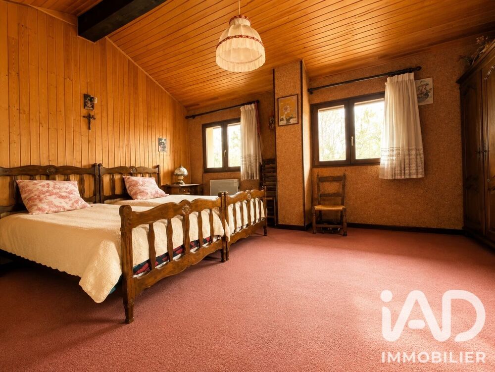 à vendre  Maison Les Angles (66210)