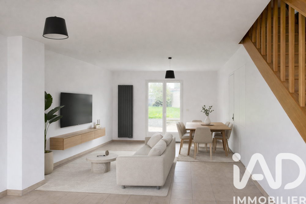 Vente Maison Vente Maison traditionnelle 6 pièces Sainte-geneviève-des-bois