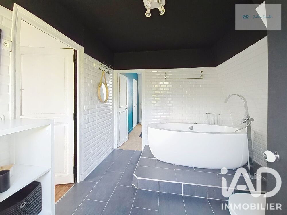 à vendre  Maison Le Coudray-Montceaux (91830)