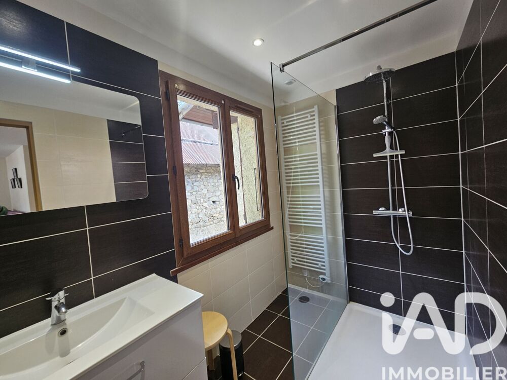 Vente Maison Vente Maison/villa 9 pièces Réallon