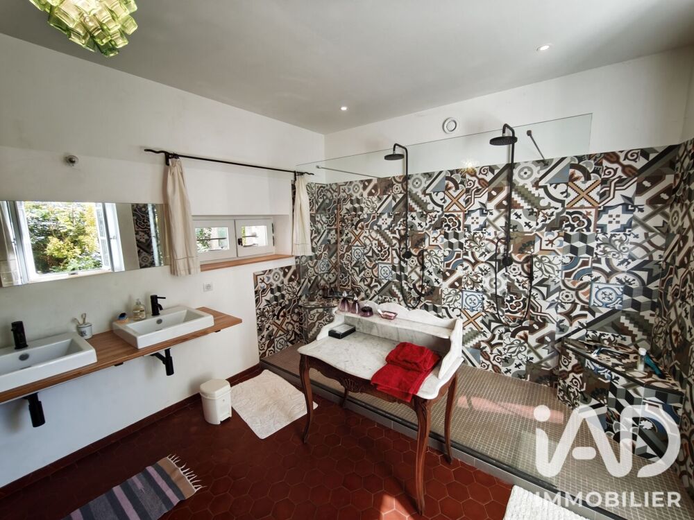 à vendre  Maison Revest-du-Bion (04150)