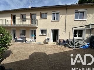  Immeuble à vendre 223 m²