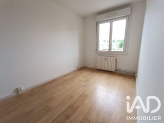  Appartement à louer 4 pièces 76 m²