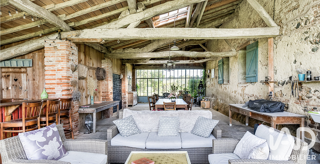  Maison à vendre 11 pièces 330 m²