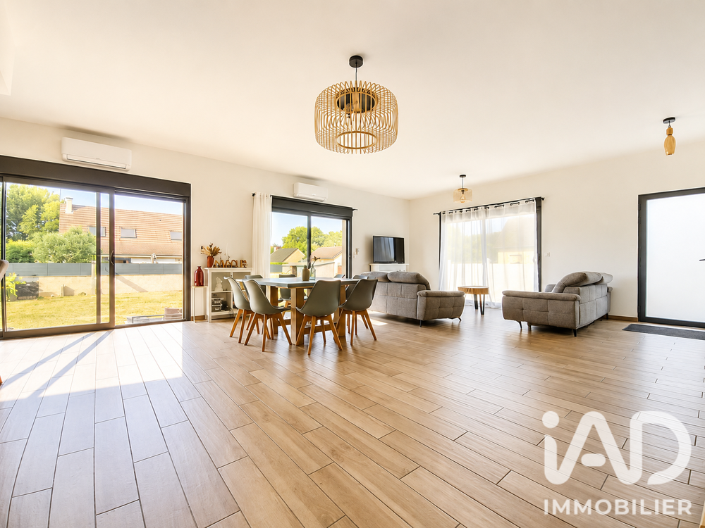 Vente Maison Vente Pavillon 6 pièces Neuflize