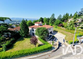  Maison à vendre 10 pièces 254 m²
