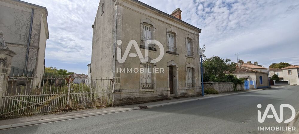 Vente Maison Vente Maison de village 5 pièces Les velluire-sur-vendée