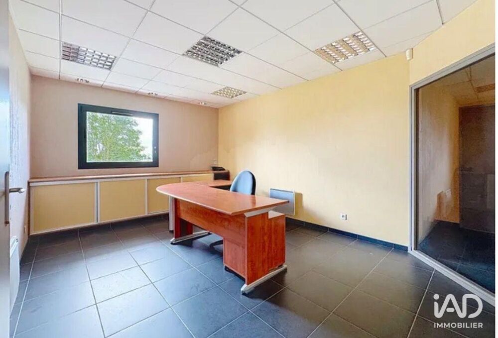   Location Bureaux 124 m&sup2; Courrières