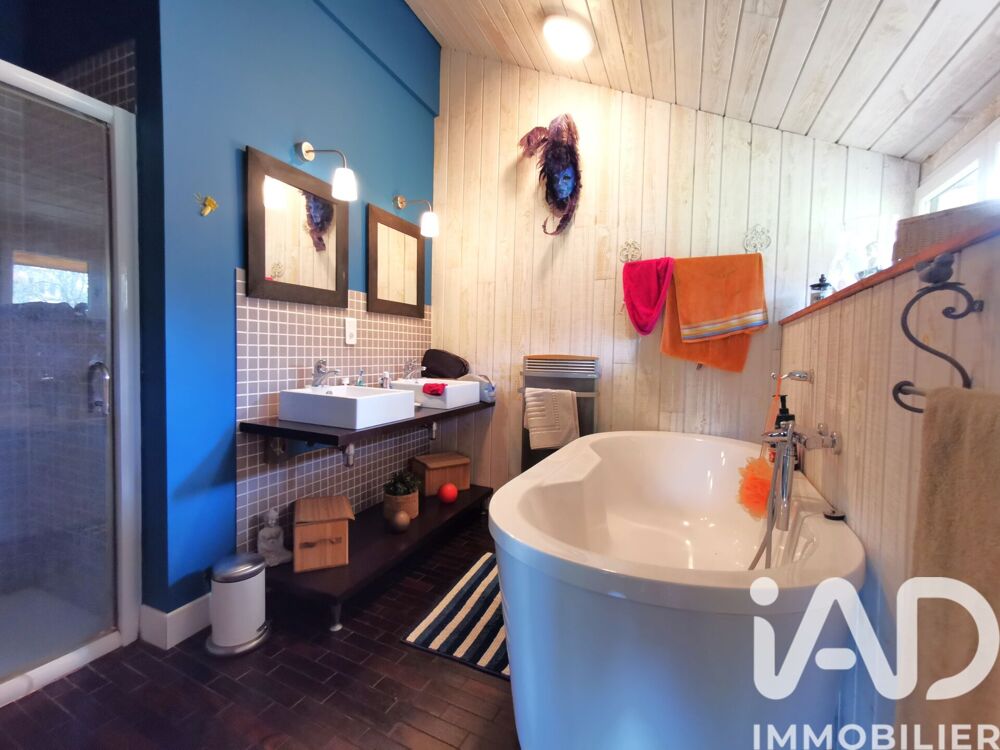 à vendre  Maison Figeac (46100)