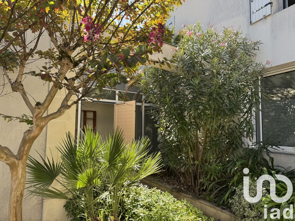 Vente Immeuble Vente Immeuble 179 m&sup2; Saintes