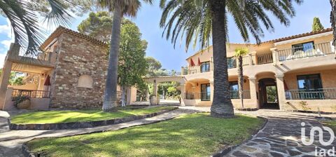 iad France - Guy Bernard () vous propose : &Agrave; VENDRE �... 5300000 83380 Roquebrune-sur-argens
