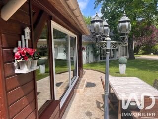  Maison à vendre 10 pièces 378 m²