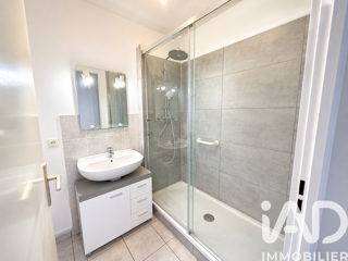  Appartement à louer 2 pièces 45 m²