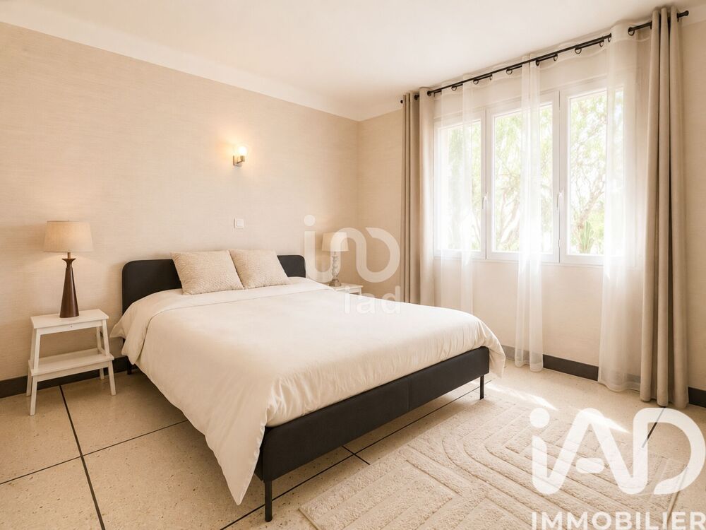 à vendre  Maison Saint-Raphaël (83700)