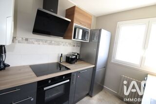  Appartement à louer 3 pièces 55 m²