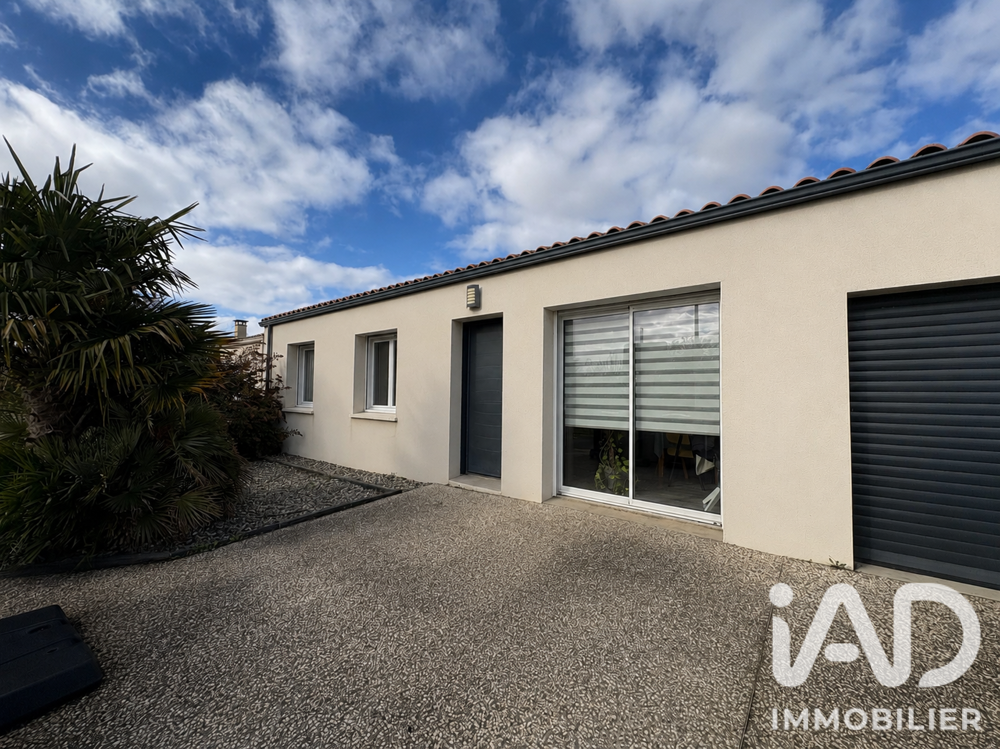 vente Maison - 5 pièce(s) - 111 m² La Jarrie (17220)