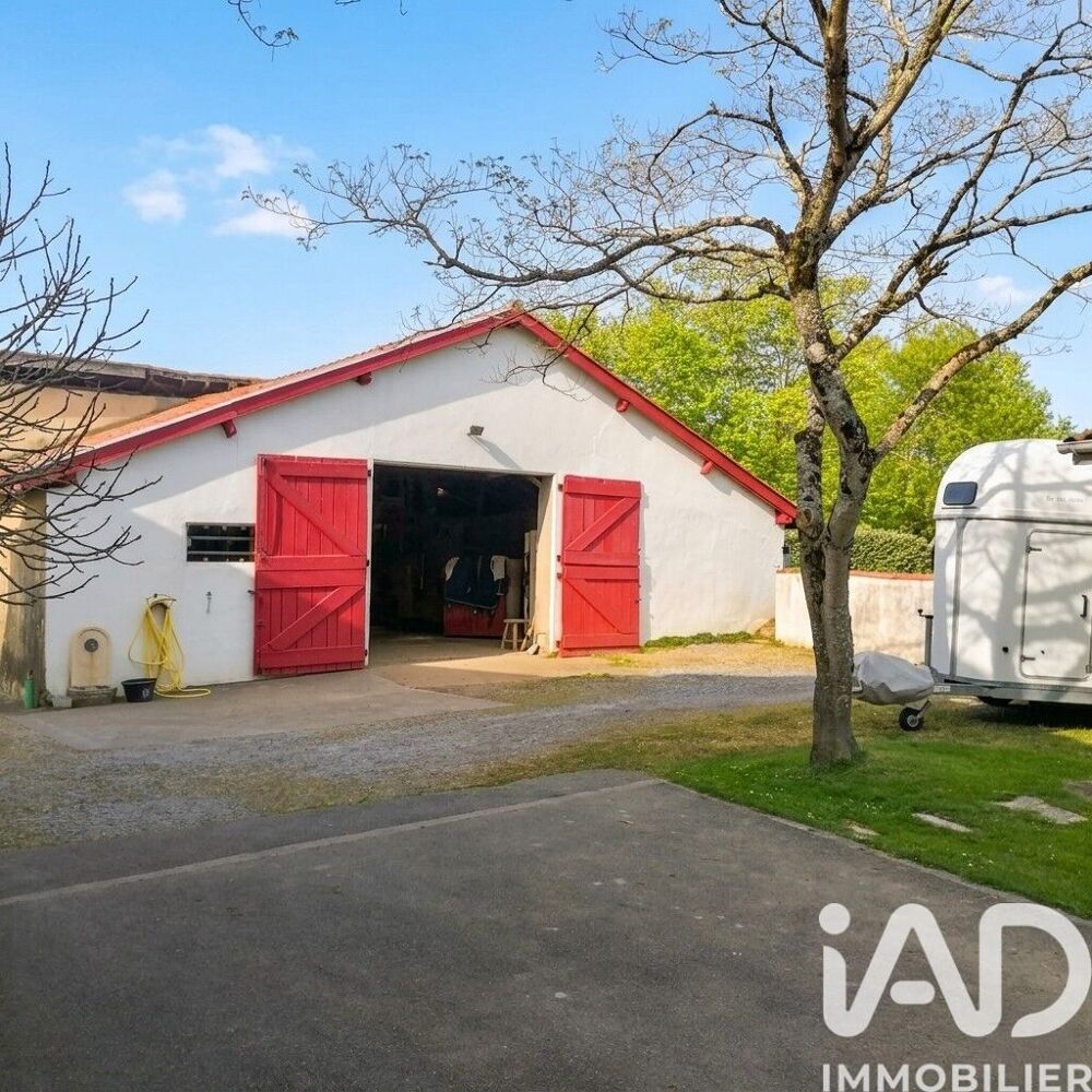 à vendre  Maison Saint-Martin-de-Seignanx (40390)