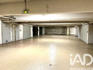  Parking / Garage à vendre 13 m²
