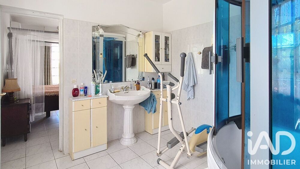 à vendre  Maison Saint-François (97118)