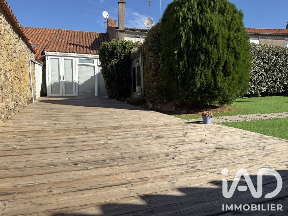 Vente Maison Vente Maison de village 4 pièces Saint-hilaire-de-voust