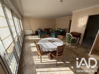  Appartement à louer 3 pièces 92 m²