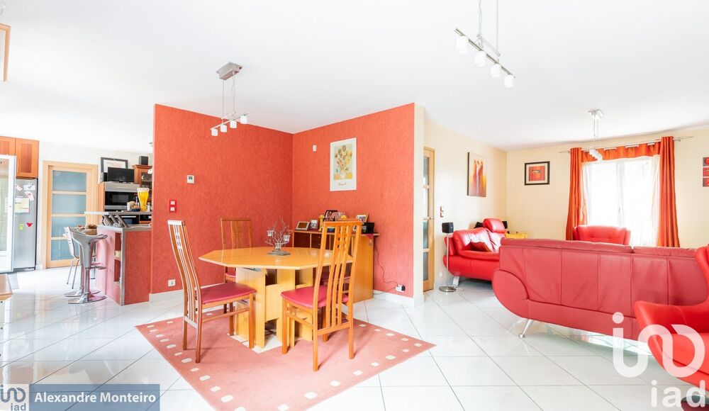 Vente Maison Vente Maison/villa 8 pièces Mandres-les-roses