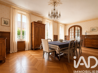  Maison à vendre 8 pièces 225 m²