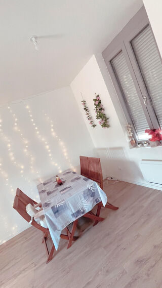  Appartement à louer 3 pièces 50 m²