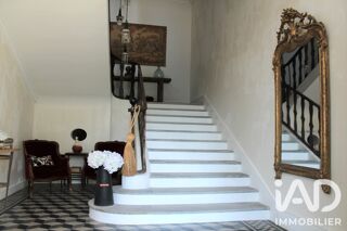  Maison à vendre 10 pièces 591 m²