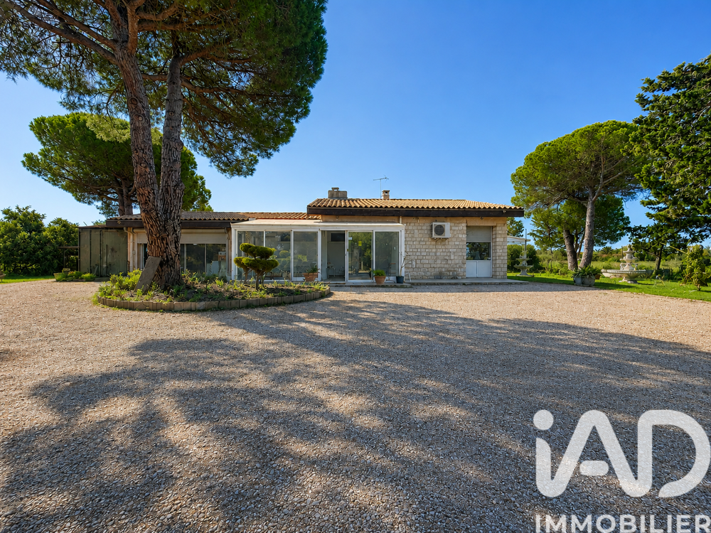 Vente Maison Vente Maison traditionnelle 9 pièces Port-saint-louis-du-rhône