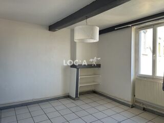  Appartement à louer 3 pièces 48 m²