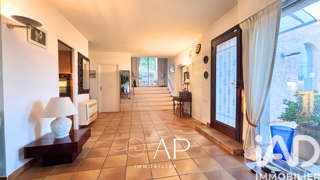  Maison à vendre 8 pièces 215 m²