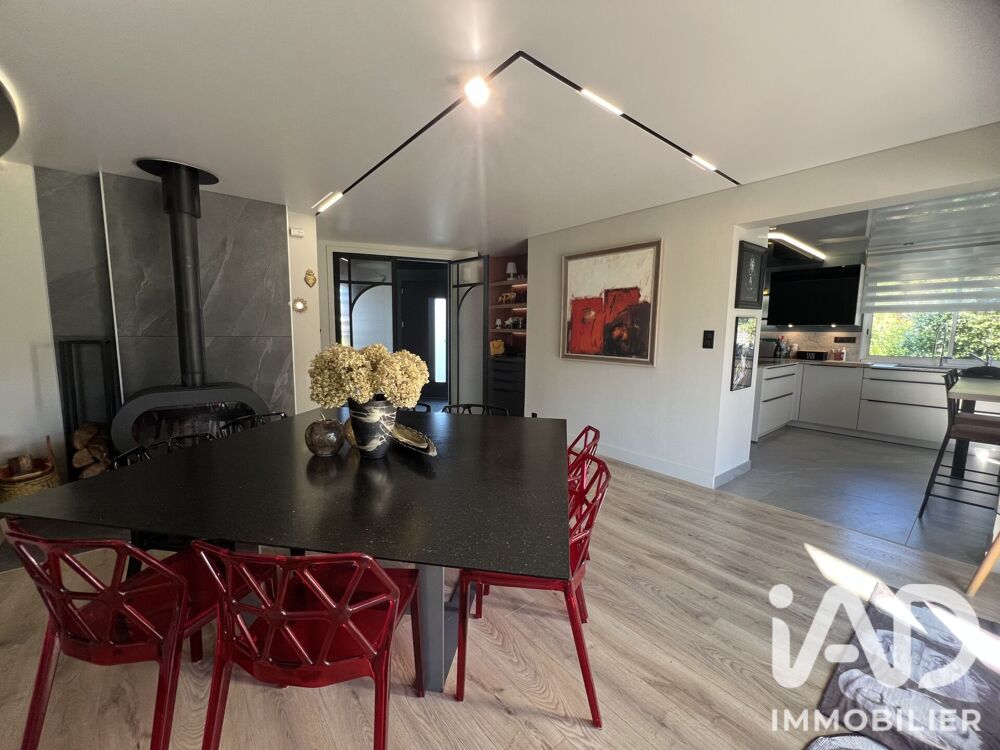 à vendre  Maison Montferrand-le-Château (25320)