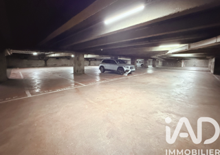  Parking / Garage � vendre 700 m�