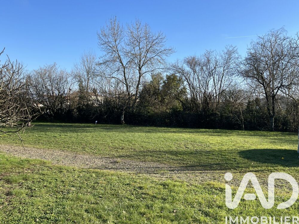Vente Terrain Vente Terrain à bâtir 901 m&sup2; Mauzé-sur-le-mignon