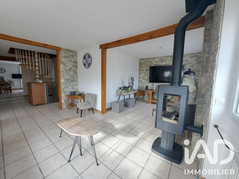 Vente Maison Vente Maison traditionnelle 6 pièces Fitz-james