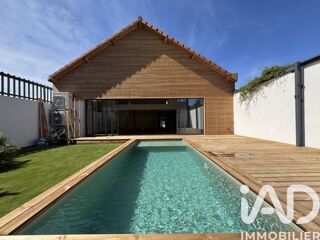  Maison à vendre 6 pièces 261 m²