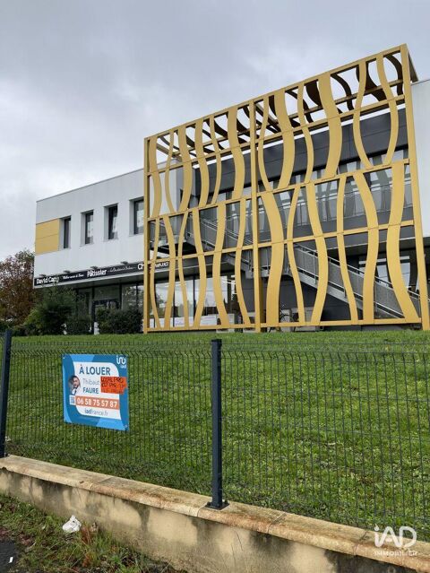   Location Bureaux 192 m&sup2; 