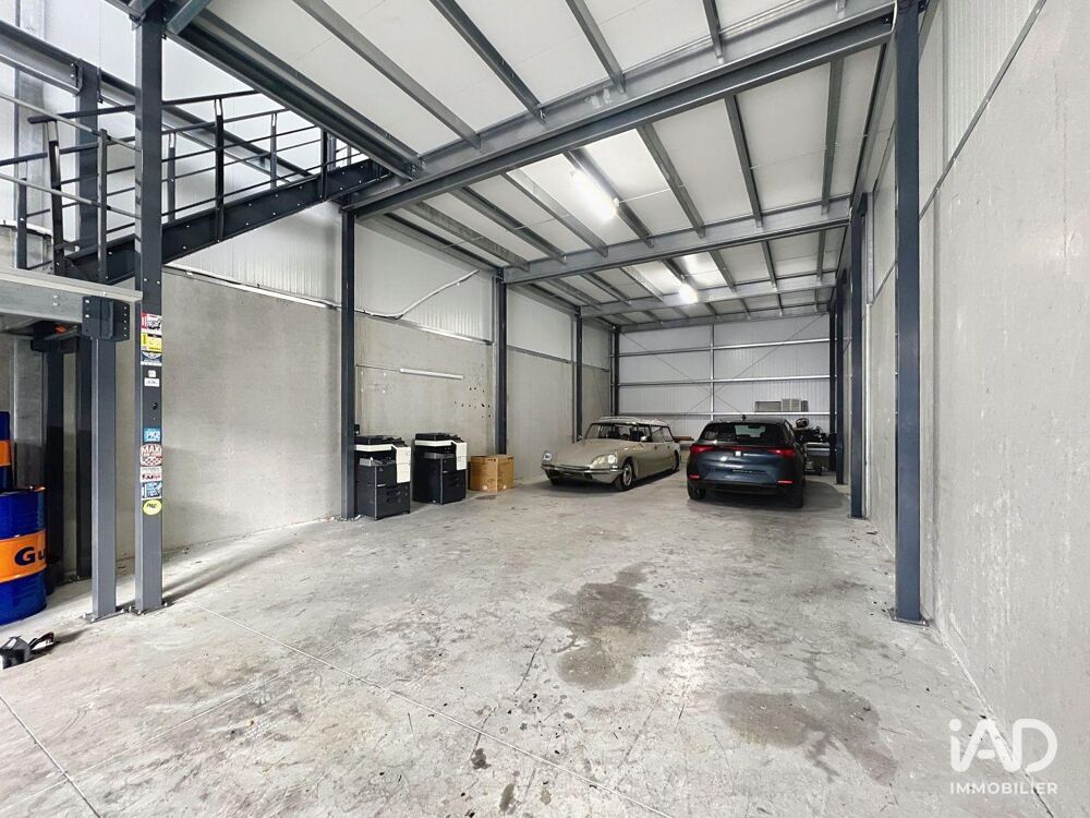   Location Local d'activités 255 m&sup2; 