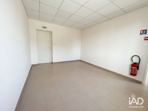 Location Hangar 210 m&sup2; 1640 44810 La chevallerais