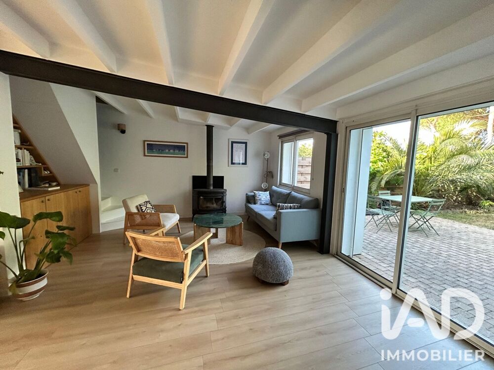 Vente Maison Vente Maison traditionnelle 6 pièces La rochelle