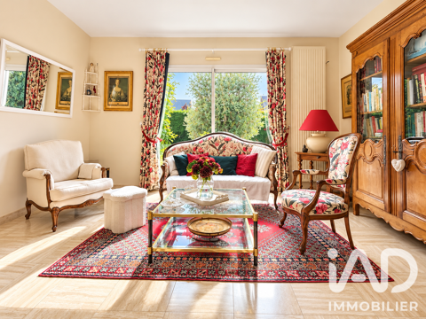   Vente Demeure 7 pièces Maison - 7 pièce(s) - 175 m²