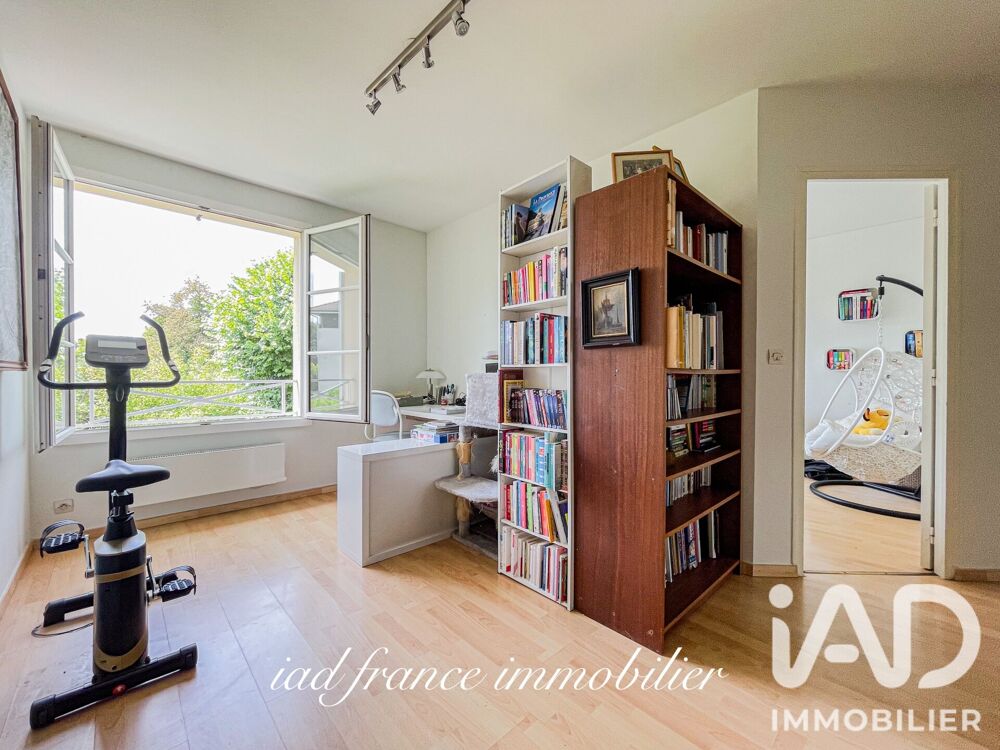 à vendre  Maison Noisy-le-Roi (78590)