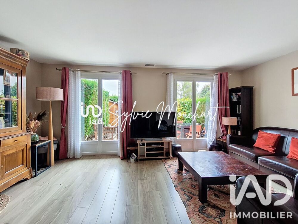 vente Maison - 6 pièce(s) - 118 m² Le Mesnil-Saint-Denis (78320)