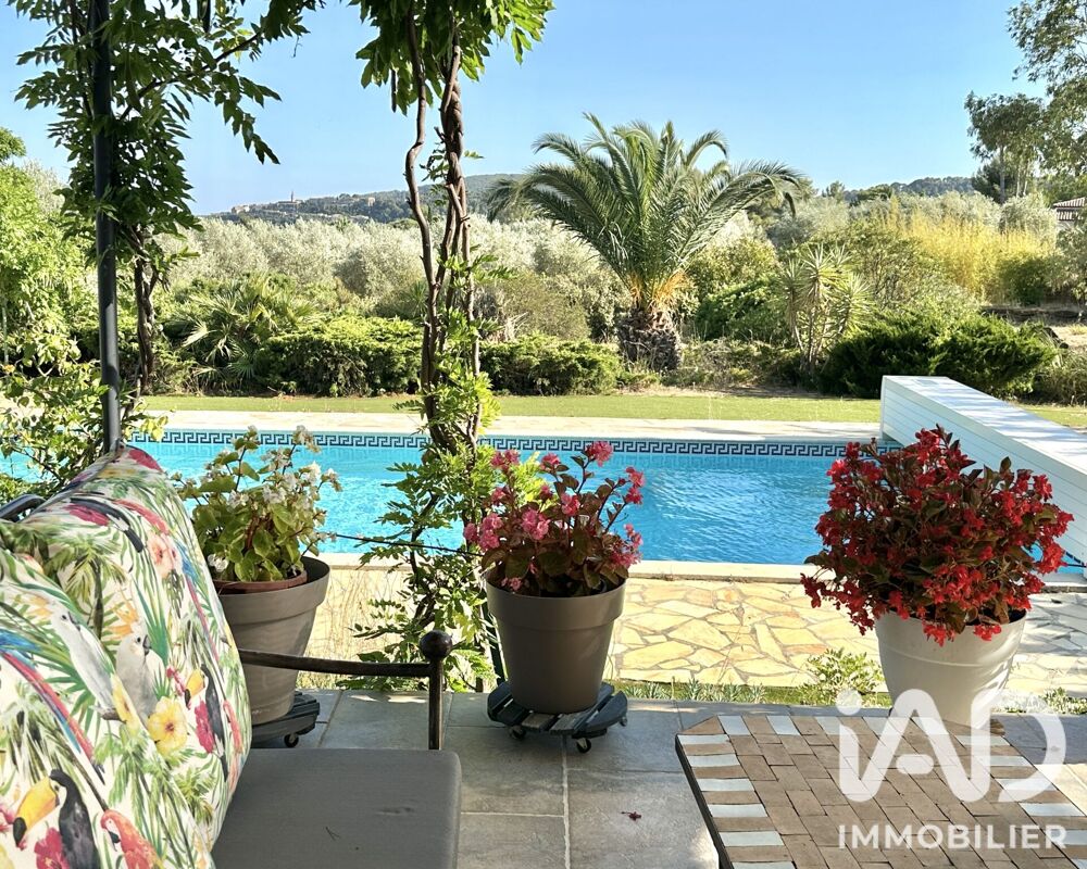 à vendre  Maison La Cadière-d'Azur (83740)
