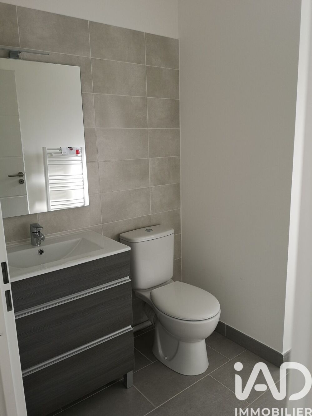 location Appartement - 3 pièce(s) - 57 m² Sérignan (34410)